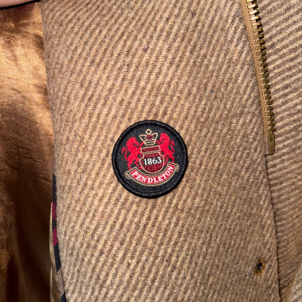 Pendleton Tan Toggle Herringbone Coat With Coyote… - image 7